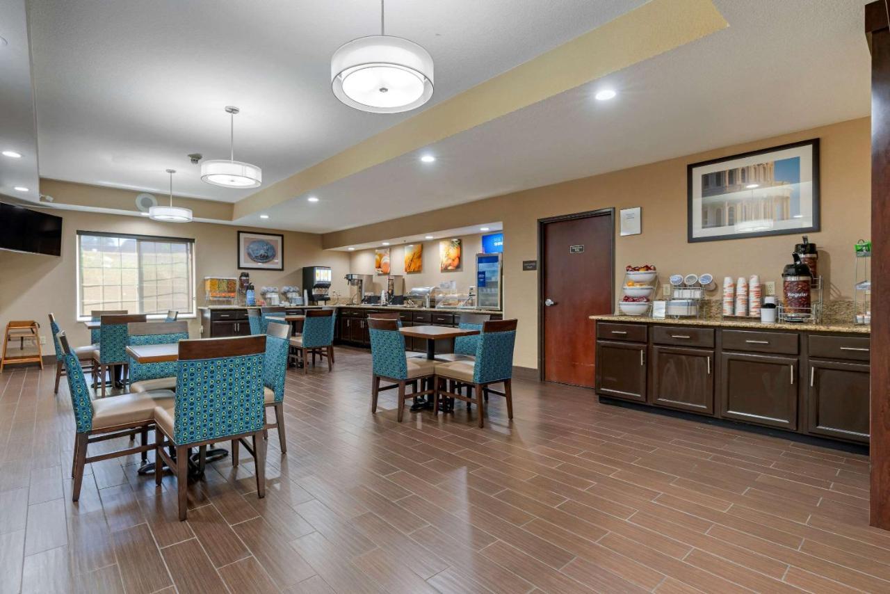 Comfort Suites Downtown サクラメント エクステリア 写真