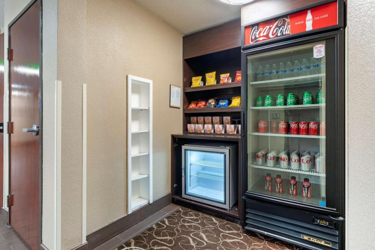 Comfort Suites Downtown サクラメント エクステリア 写真