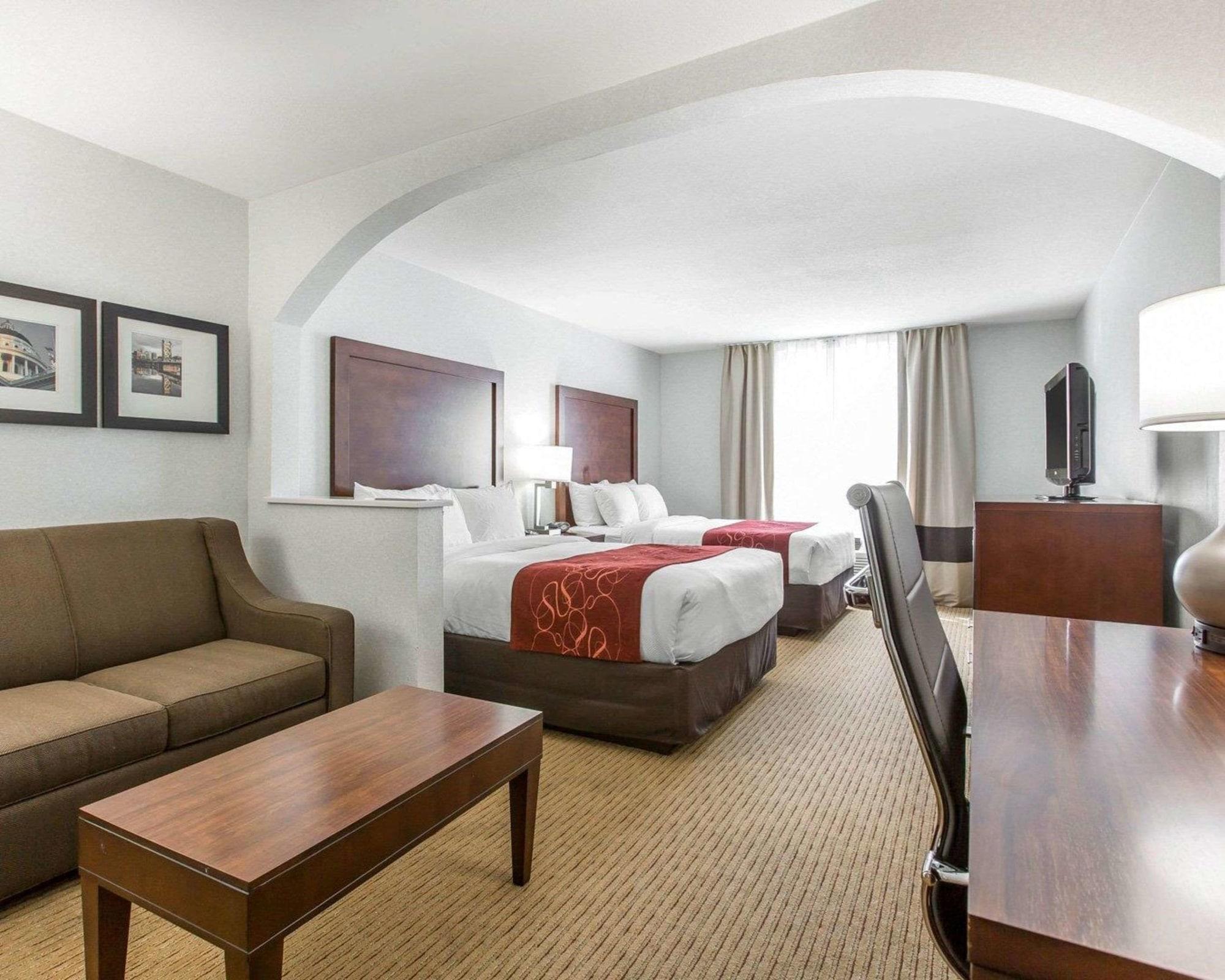 Comfort Suites Downtown サクラメント エクステリア 写真