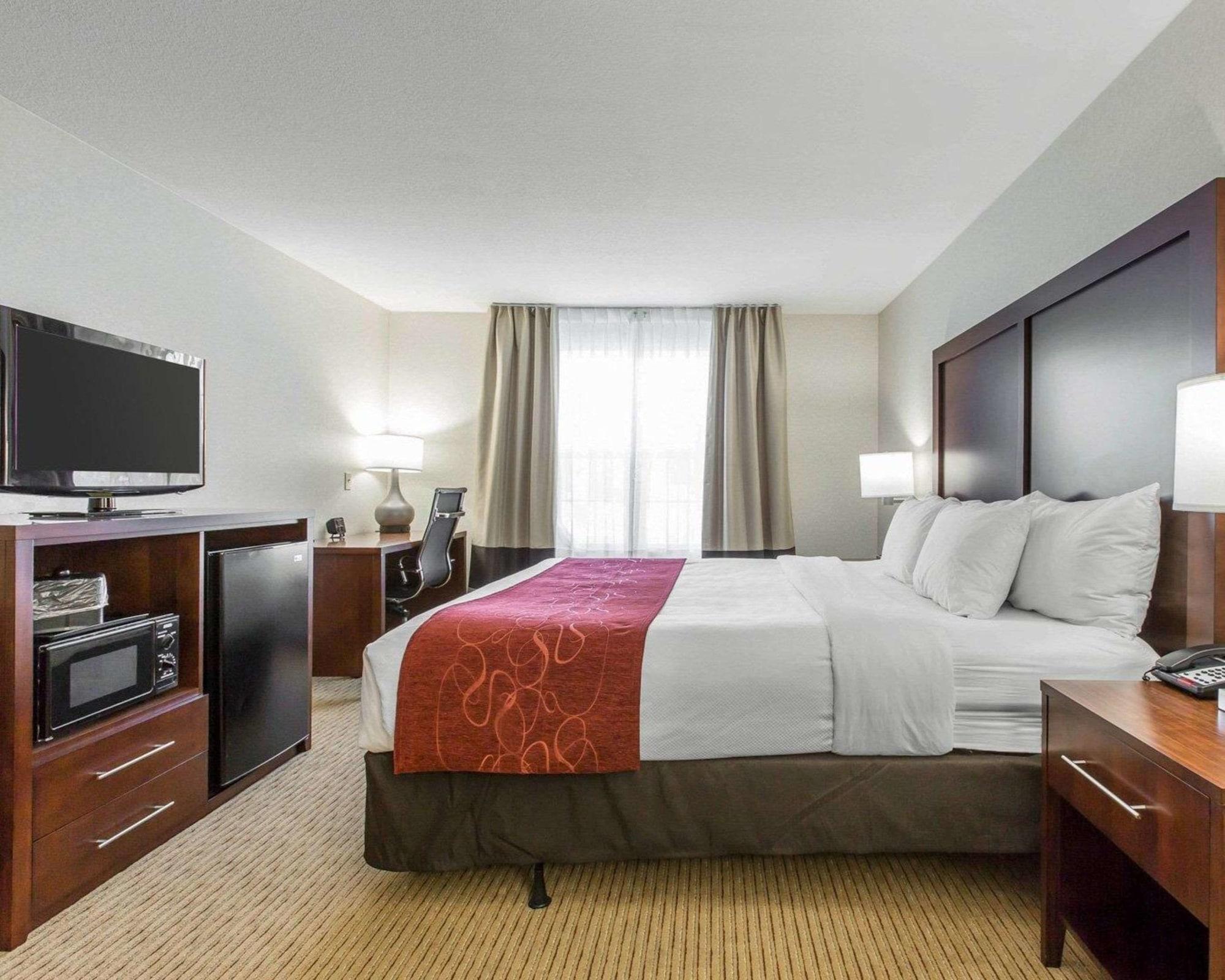 Comfort Suites Downtown サクラメント エクステリア 写真